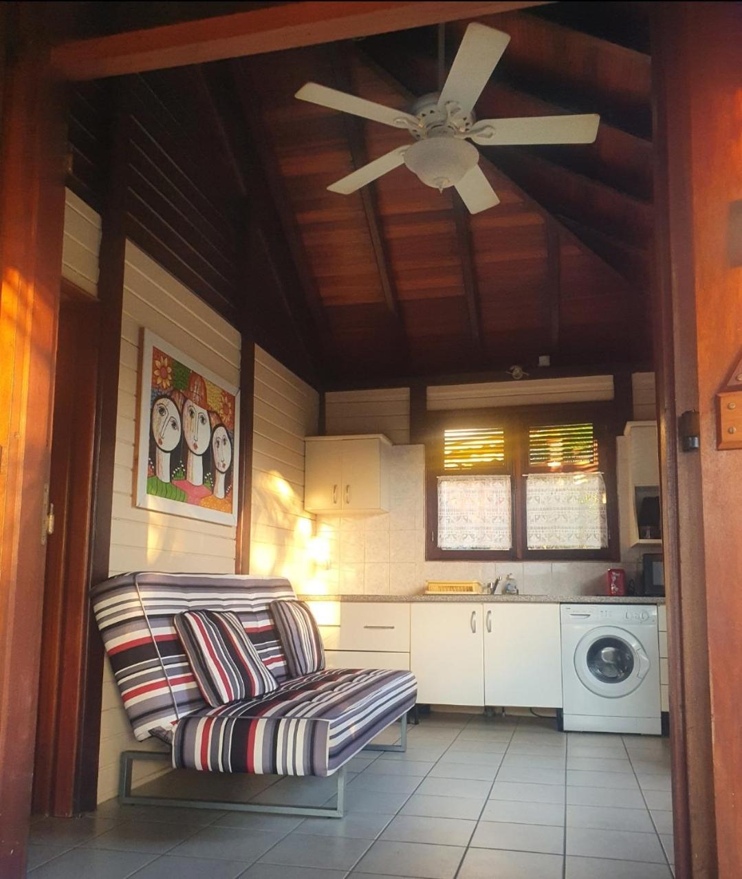 Cottage La Pointe Marine Deshaies Dış mekan fotoğraf